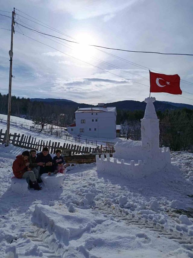 İstanbul&rsquo;a gidemeyince İstanbul&rsquo;u ayaklarına getirdiler 2