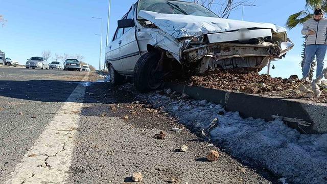 Şanlıurfa’da otomobiller çarpıştı: 4 yaralı 2