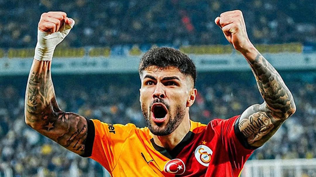 Galatasaray-Trabzonspor S&uuml;per Kupa yarı finaline saatler kala Okan Buruk tan şaşırtan karar! Muhtemel 11 ler belli oldu... 4
