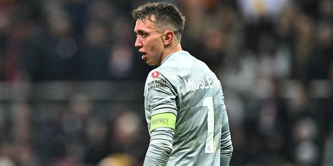 Muslera dan Galatasaray a transfer! D&uuml;nya yıldızını getiriyor: Galatasaray a git 3