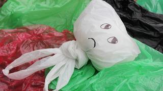 Kimsenin bilmediği plastik poşet hilesi ortaya çıktı: Yırtmadan açılıyor!