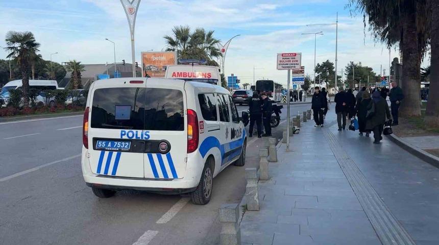 Motosikletin &ccedil;arptığı yaya yaralandı