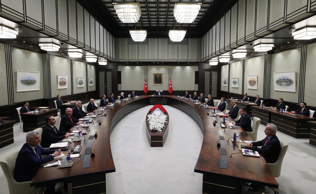 Cumhurbaşkanı Erdoğan duyurdu! Lisans, y&uuml;ksek lisan ve doktora &ouml;ğrencileri i&ccedil;in burs ve kredi &uuml;cretleri y&uuml;zde 33 artırıldı 1