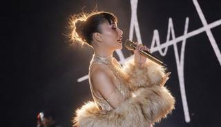 Şarkıcı Alya g&ouml;zaltına alındı! 