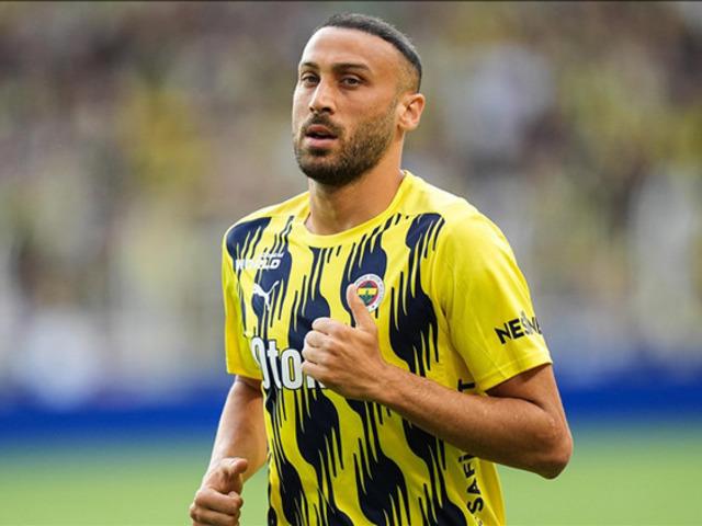 Fenerbah&ccedil;e'de Cenk Tosun ile yollar resmen ayrıldı!