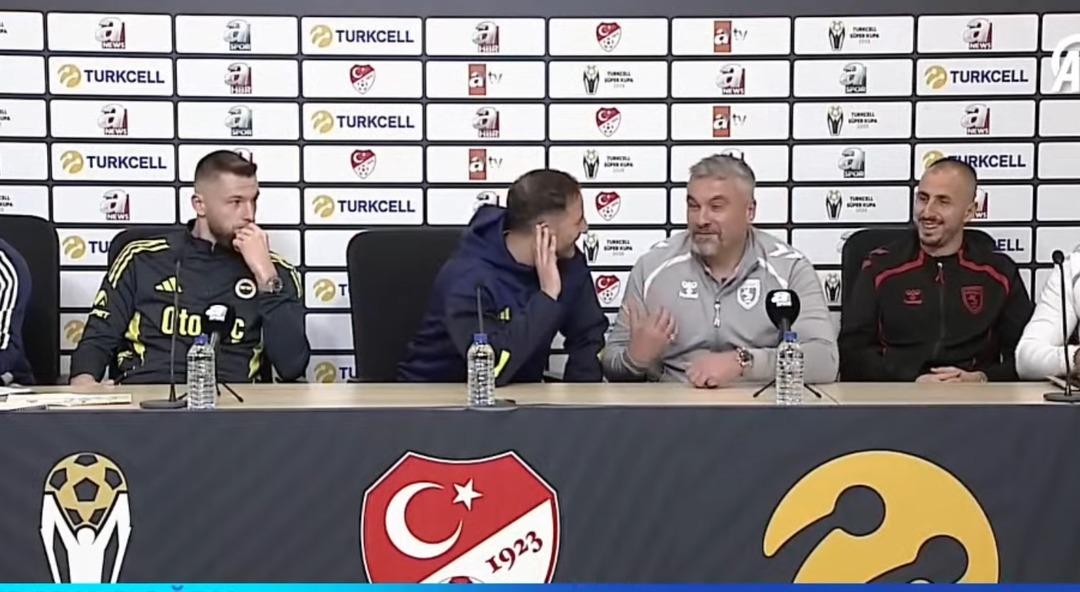 Tedesco ve Thomas Reis den ortak basın toplantısı!   Bu akşam Tedesco ile telefonlaşırız   8