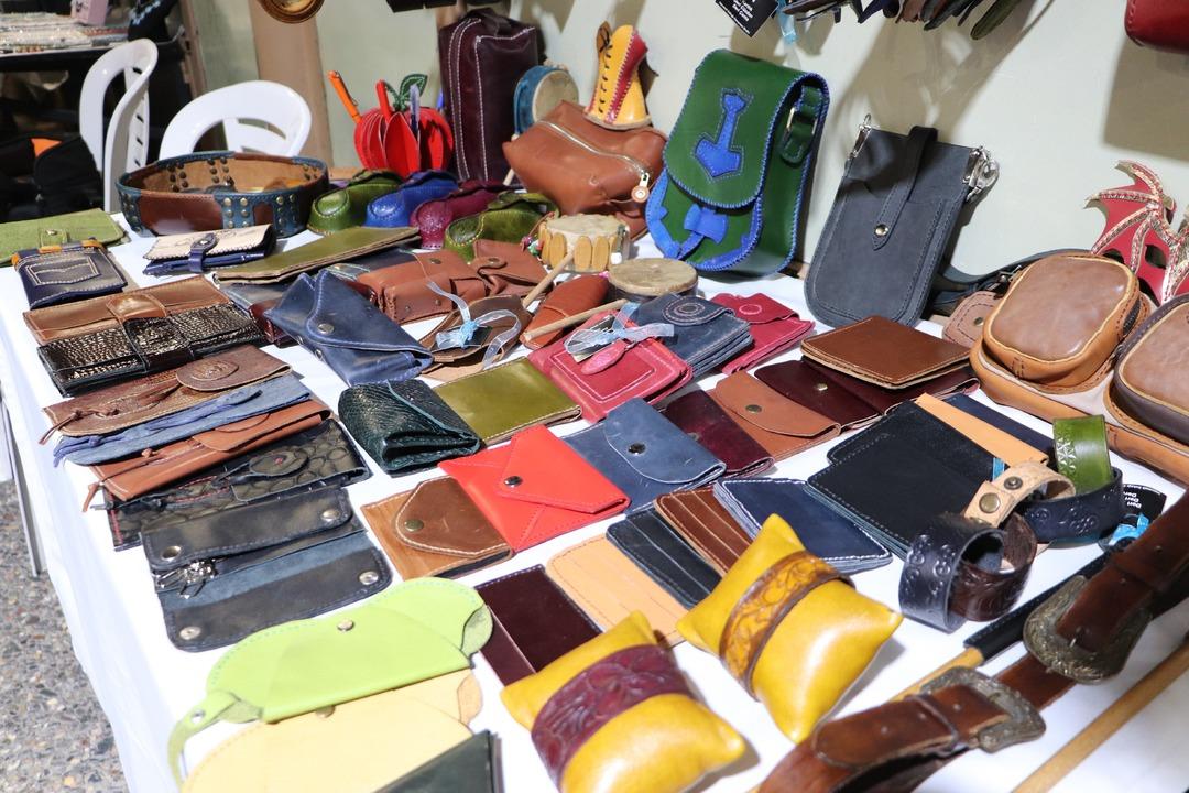 Marka takıntısına  deriyle  direniyor: "Puzzle gibi birleştiriyorum"  3