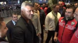 Fenerbahçe Başkanı Sadettin Saran'dan Adana'da polislere espirili çıkış!