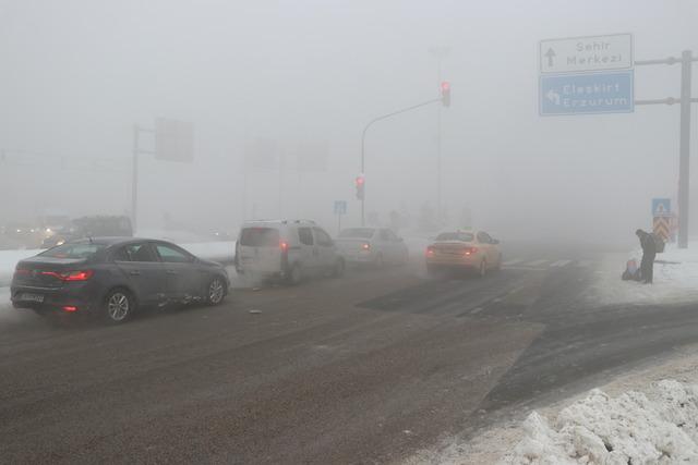 Doğu Anadolu da 6 ilde dondurucu soğuklar yaşamı güçleştiriyor 9