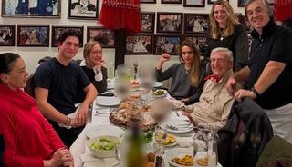 Ko&ccedil;'lar aynı masada toplandı! Sosyal medya onları konuştu