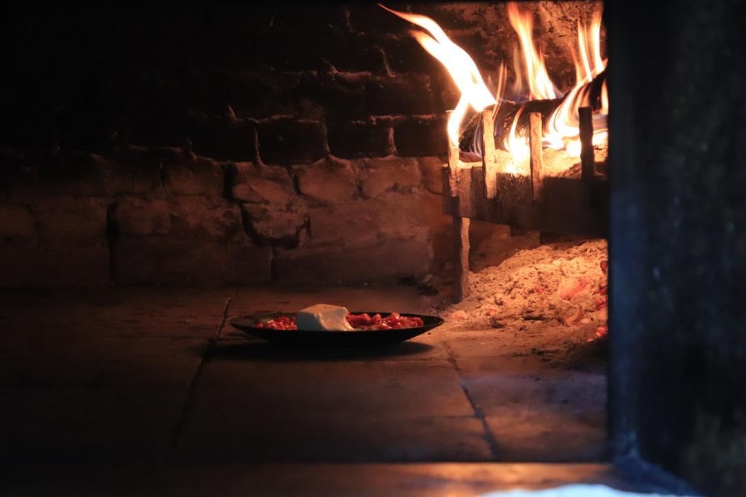 35 yıllık k&ouml;z ateşi: Eski kışların sıcaklığı bu pidecide yaşıyor 6