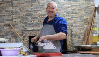 Eski kışları yaşatan 35 yıllık k&ouml;z ateşi geleneği