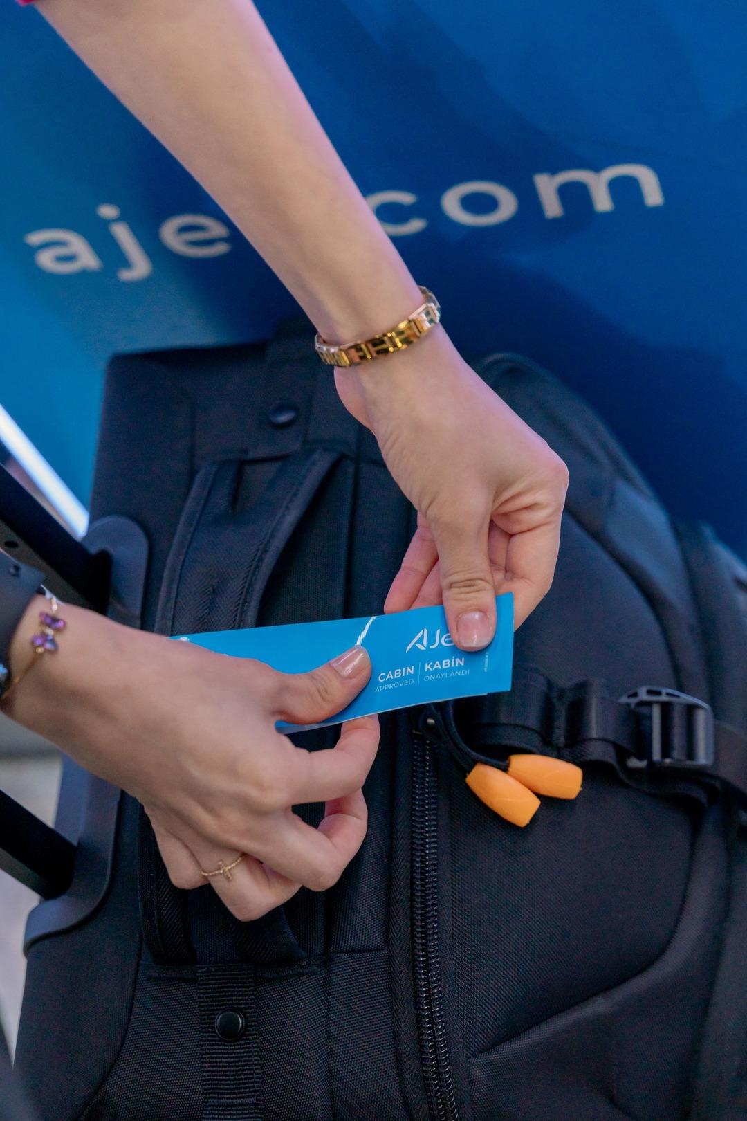 AJet ten 9 dolara yurt dışı indirimli u&ccedil;ak bileti 1