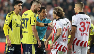 Kadrodan &ccedil;ıkarıldı! S&uuml;per Kupa &ouml;ncesi sakatlık şoku