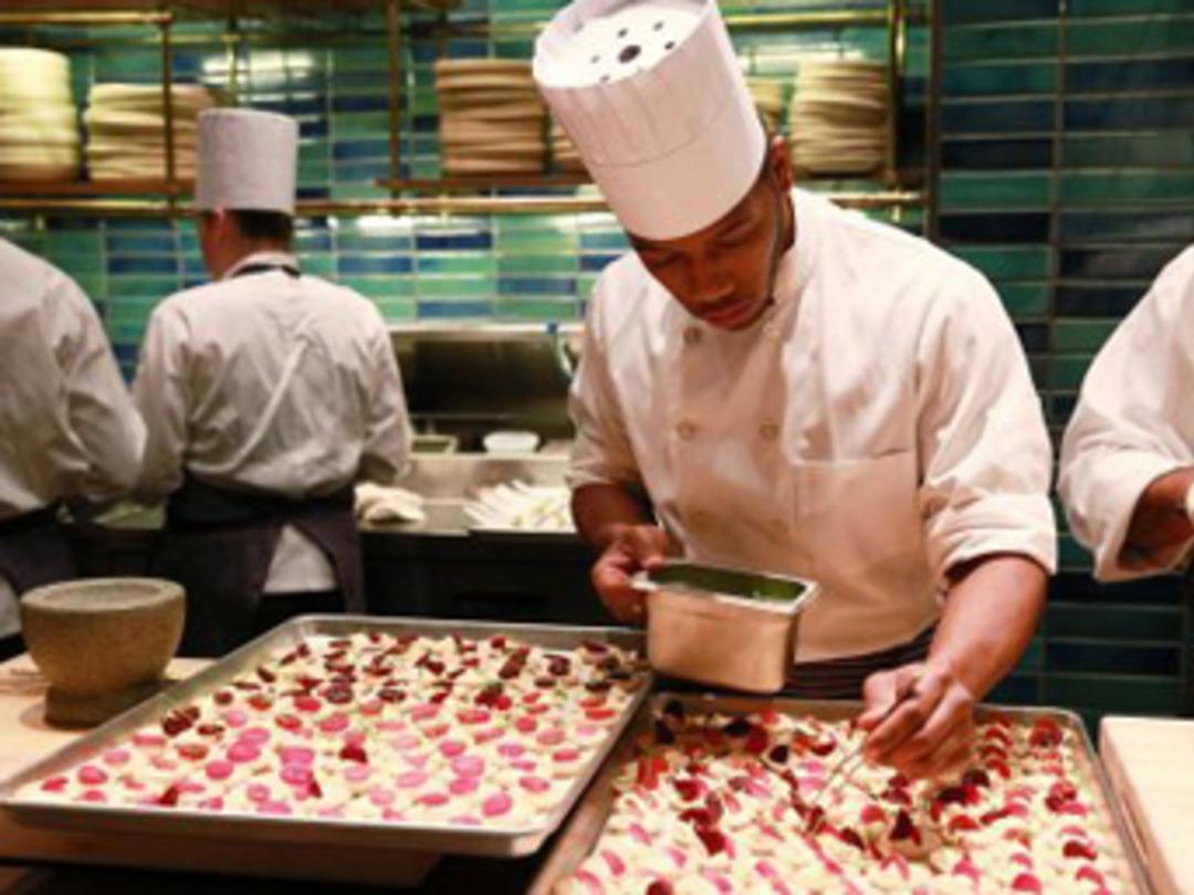 Başlangı&ccedil; maaşı en d&uuml;ş&uuml;k olan meslek grupları