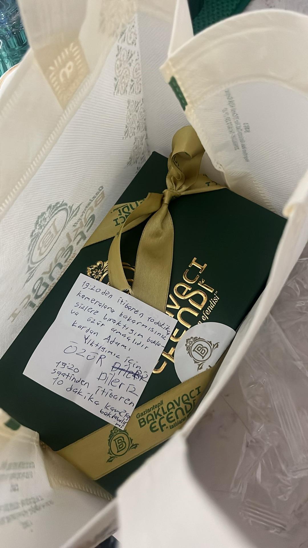 Zonguldak ta gen&ccedil;ler &ouml;z&uuml;r i&ccedil;in geri d&ouml;nd&uuml;: "Abla g&uuml;venlik kamerası g&ouml;r&uuml;nt&uuml;lerini izler misin?" 3