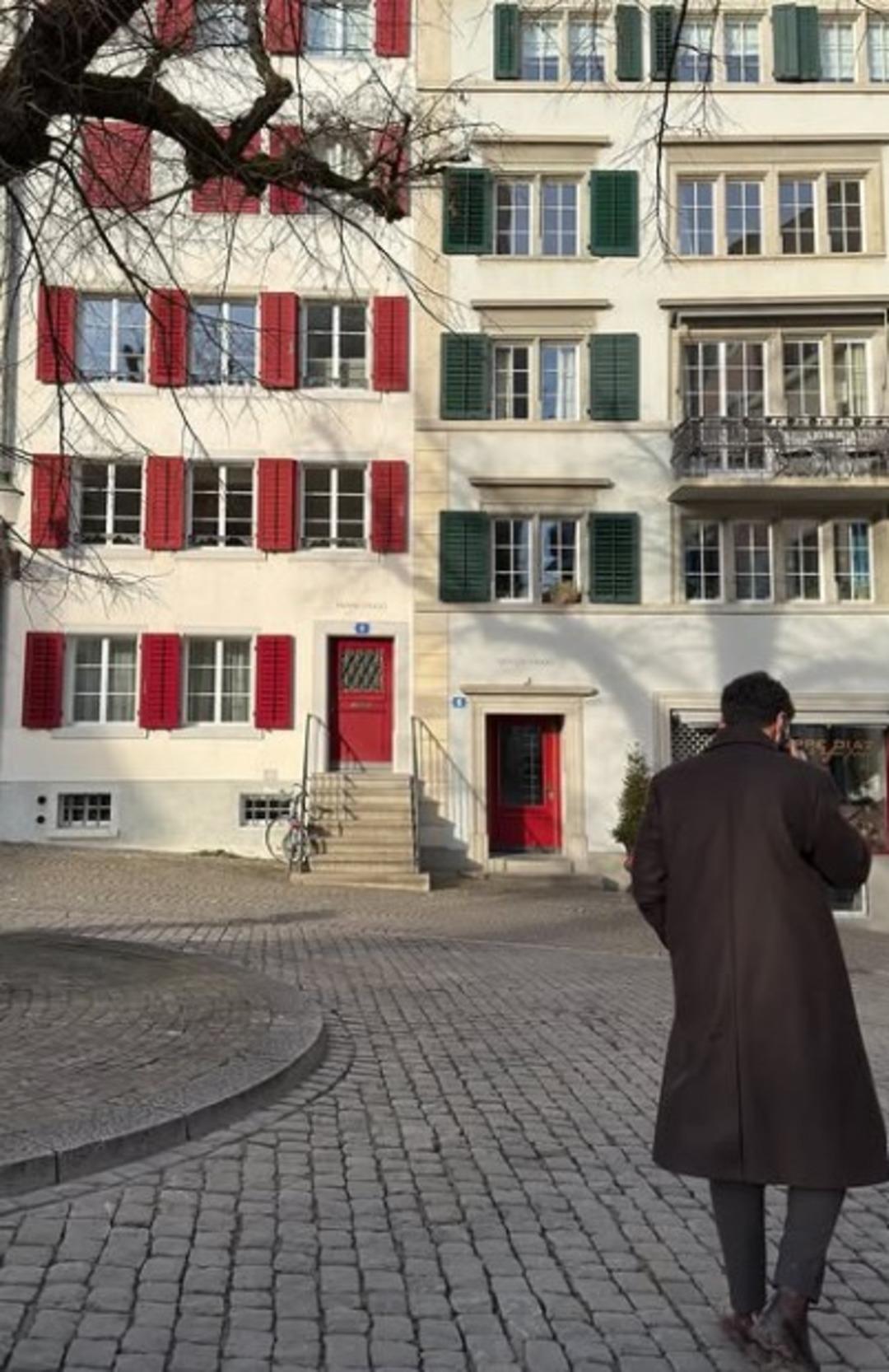 Yeni proje &ouml;ncesi tatile doyamadı! Sıla T&uuml;rkoğlu Ata Ayyıldız ile Z&uuml;rih ka&ccedil;amağını paylaştı 4