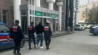 Kuşadası’nda altın bilezik hırsızı yakalandı