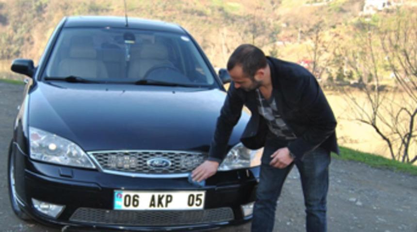 Bu plaka  i&ccedil;in servet istiyor