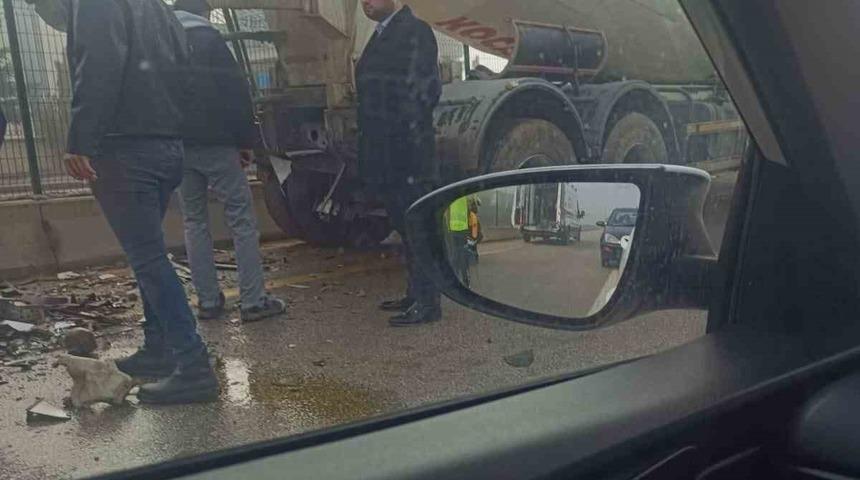 Ankara&rsquo;da sis kazaları da beraberinde getirdi: 5 yaralı