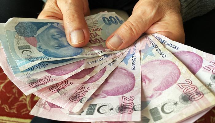 'Teklif gelebilir Meclis'e' En d&uuml;ş&uuml;k emekli maaşı i&ccedil;in beklenen haber