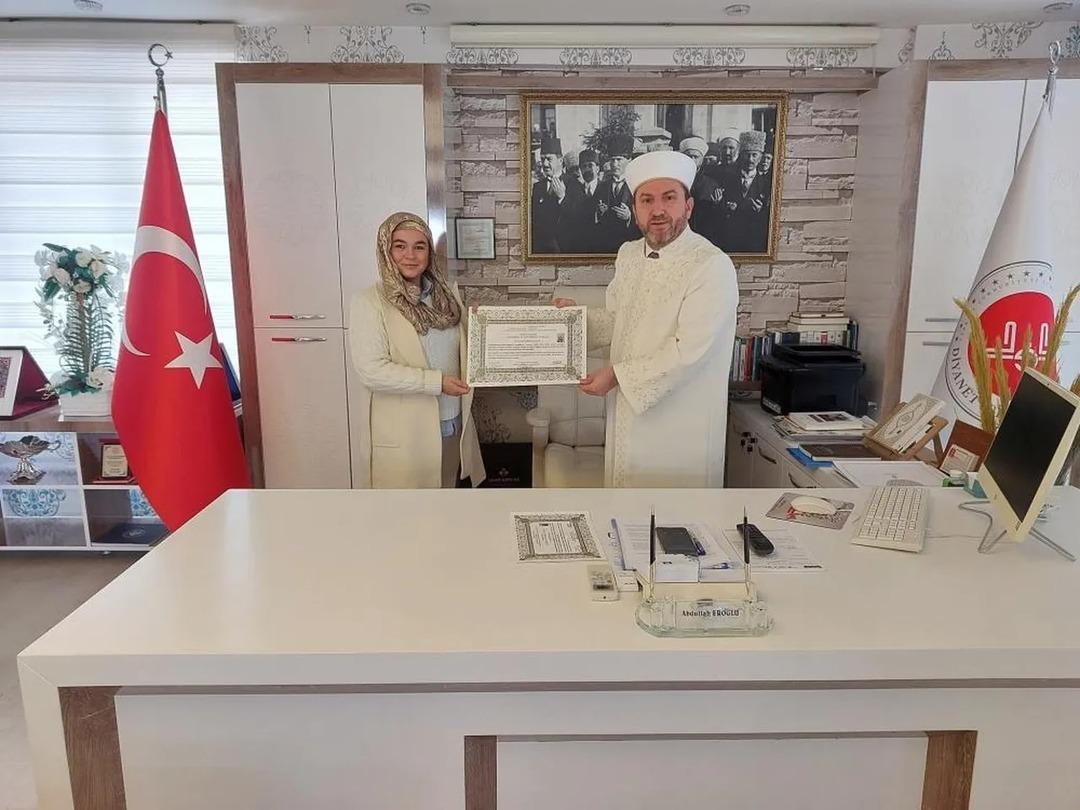 Polonyalı Oksana, Meryem oldu 2