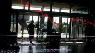 Yunan borsası çöktü