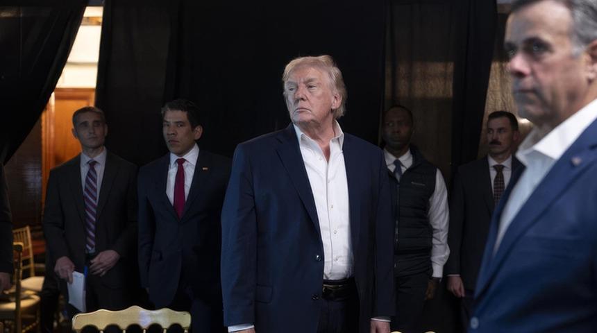 ABD g&ouml;z&uuml;n&uuml; resmen Gr&ouml;nland'a dikti! Beyaz Saray duyurdu: "Askeri se&ccedil;enek masada"