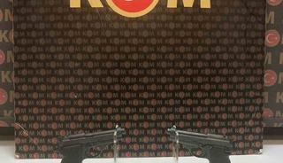 Polis 2 ruhsatsız tabanca ele ge&ccedil;irdi