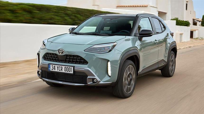 Toyota'nın 2025'te T&uuml;rkiye'de sattığı ara&ccedil; sayısı belli oldu (Corolla, C-HR, Cross)
