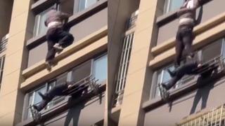 Son dakika: 15. kattan d&uuml;şt&uuml;, &ccedil;amaşır askısına takıldı! 