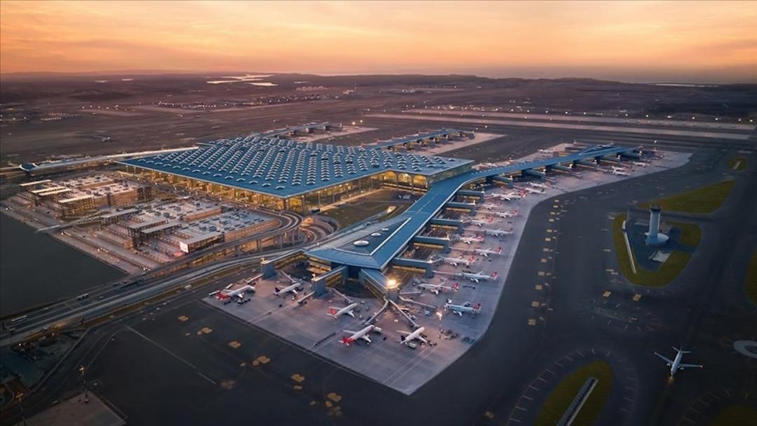 Bakan Uraloğlu duyurdu: Hava yoluyla seyahat eden yolcu sayısında Cumhuriyet tarihi rekoru kırıldı 2