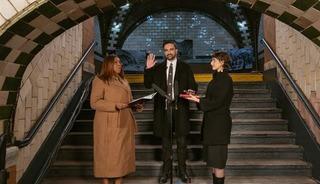 Mamdani, yeminini Osmanlı d&ouml;nemine ait Kuran &uuml;zerine ettiğini a&ccedil;ıkladı