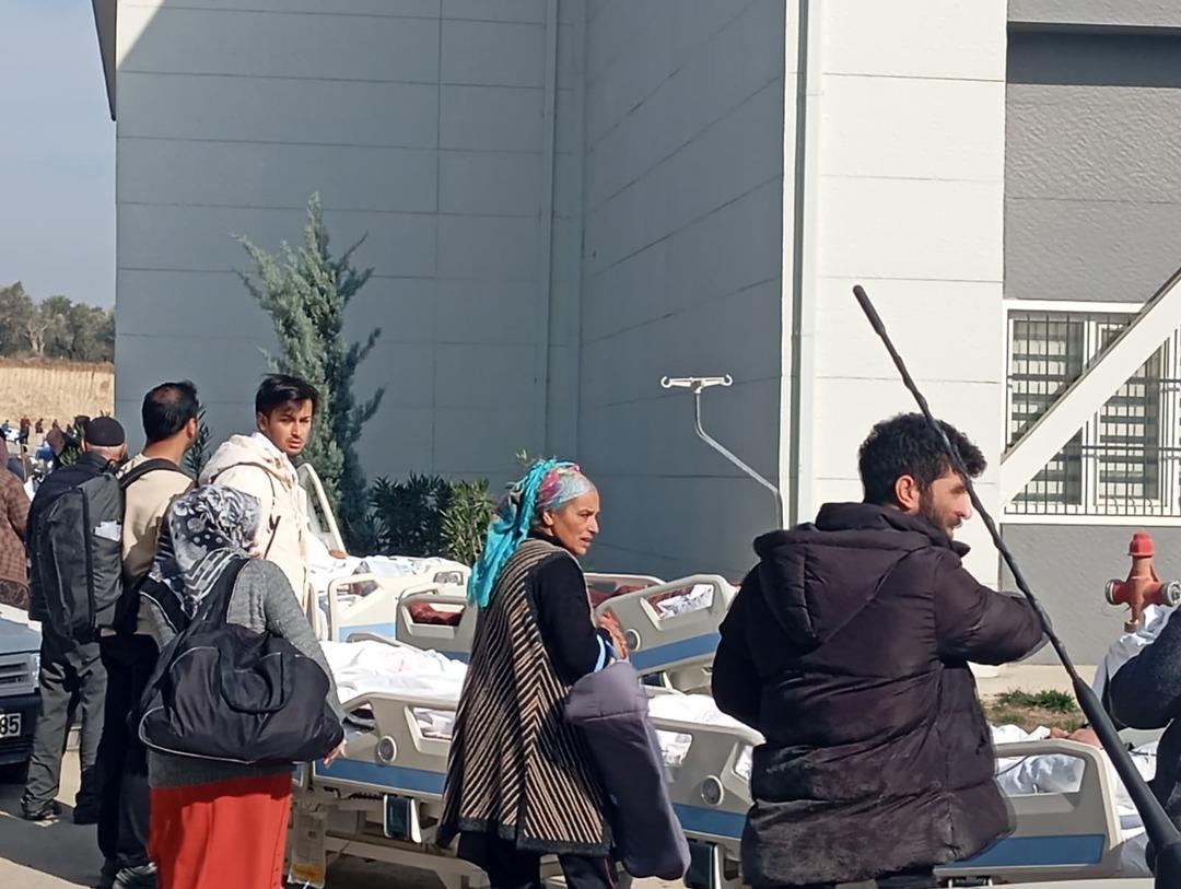 Canlı bombayım dedi kırmızı alarm verildi! Hastalar çıkarıldıktan sonra gerçek ortaya çıktı 4