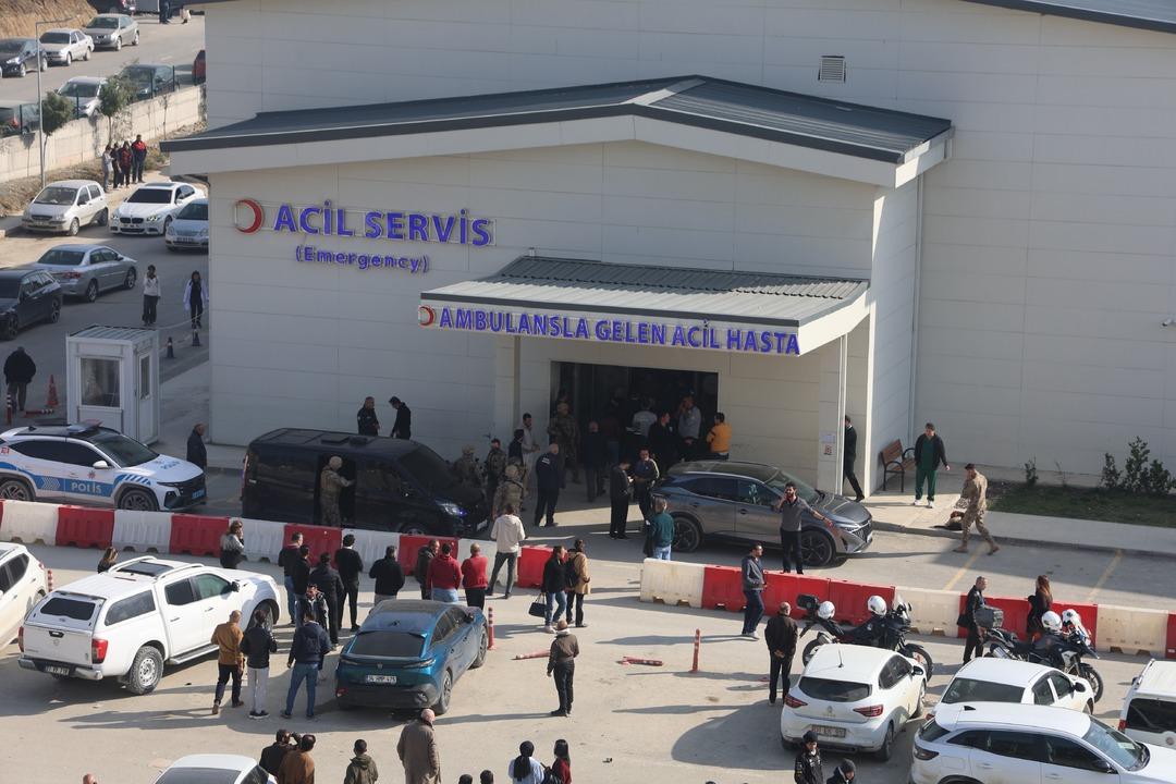 Canlı bombayım dedi kırmızı alarm verildi! Hastalar çıkarıldıktan sonra gerçek ortaya çıktı 5