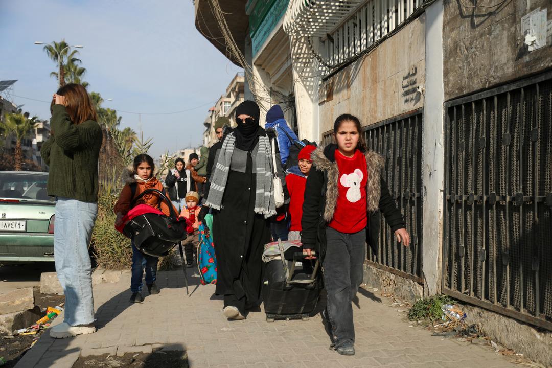 Suriye Ordusu ile SDG arasındaki &ccedil;atışmalar s&uuml;r&uuml;yor! S&uuml;re doldu, top&ccedil;u atışı başladı 3