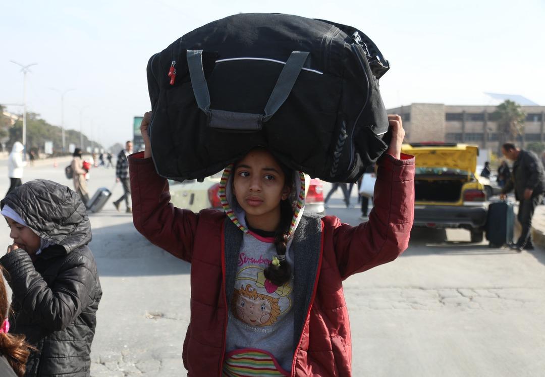 Suriye Ordusu ile SDG arasındaki &ccedil;atışmalar s&uuml;r&uuml;yor! S&uuml;re doldu, top&ccedil;u atışı başladı 4