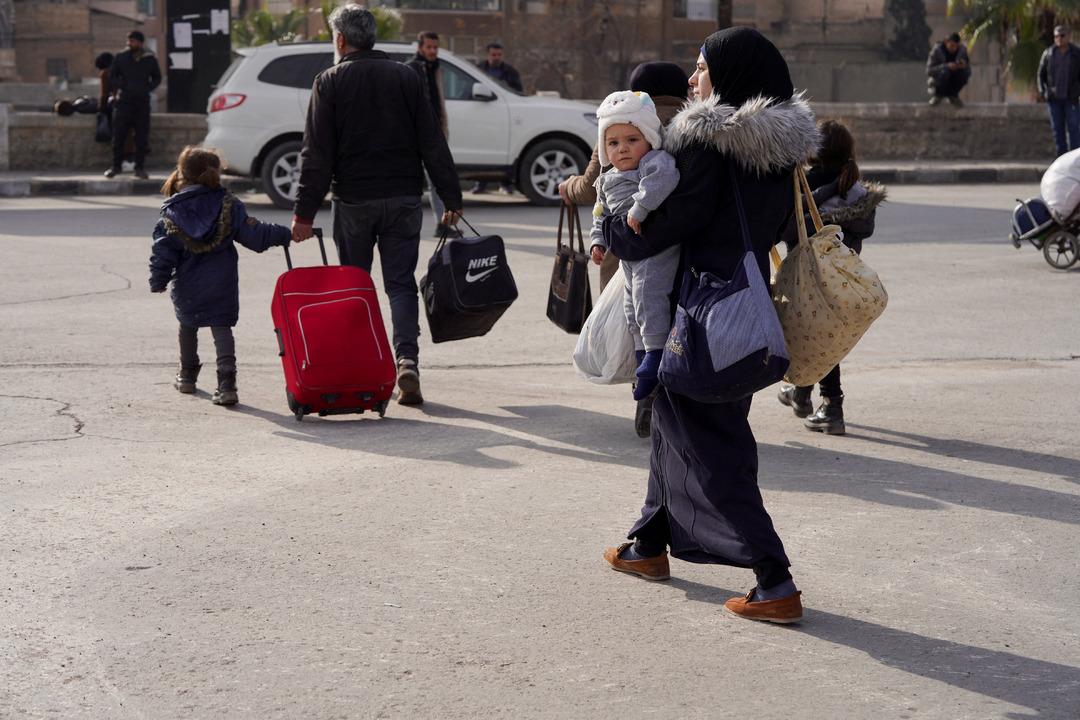 Suriye Ordusu ile SDG arasındaki &ccedil;atışmalar s&uuml;r&uuml;yor! S&uuml;re doldu, top&ccedil;u atışı başladı 8