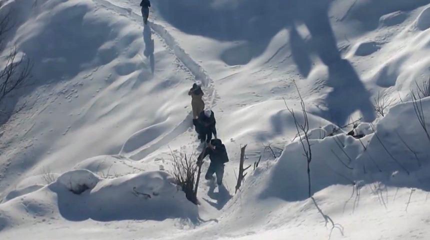 Diyarbakır&rsquo;da rahatsızlığı bulunan vatandaş, jandarma helikopteriyle hastaneye sevk edildi