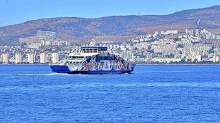 Son dakika: İzmir&rsquo;de olumsuz hava şartları nedeniyle vapur seferleri iptal edildi