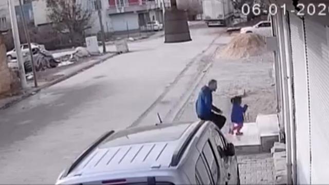 Mardin’de bebekli anneye ve çocuğa saldıran şahıs tutuklandı