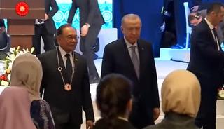 Malezya Başbakanına 'Cumhuriyet Nişanı' verildi