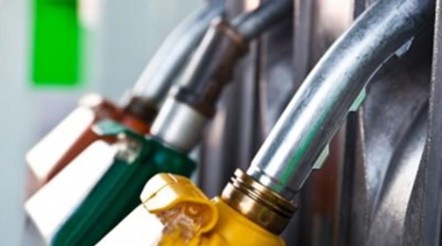 Benzine indirim geldi