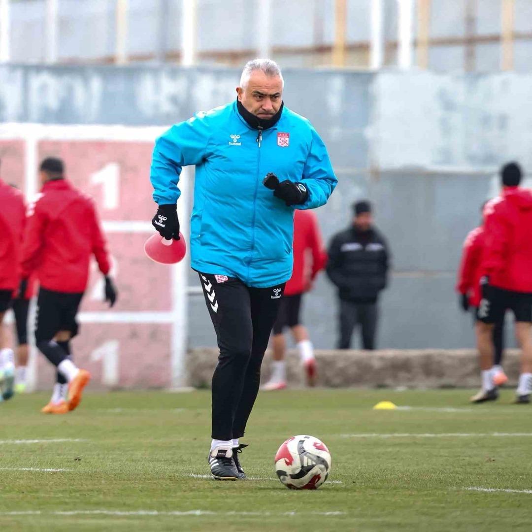 Sivasspor&rsquo;dan Mehmet Altıparmak i&ccedil;in a&ccedil;ıklama 1