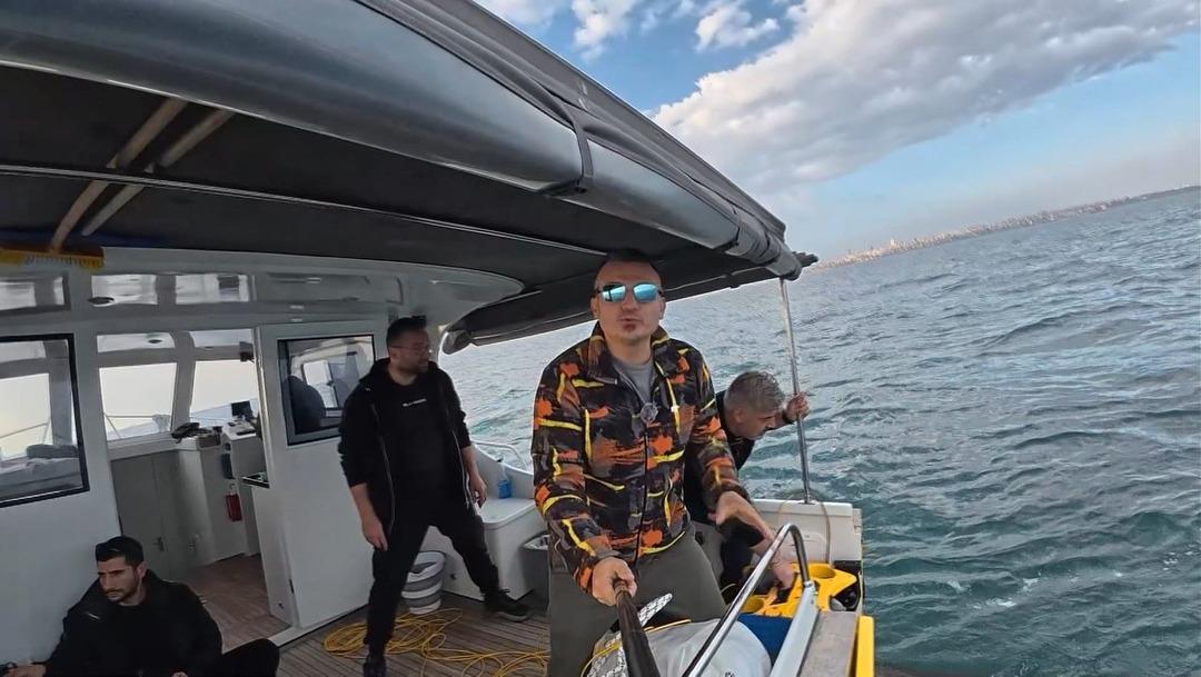 Marmara Denizi ne d&uuml;şm&uuml;şt&uuml;! &Uuml;nl&uuml; yakınları da var: Yarım asır sonra bir ilk! 1