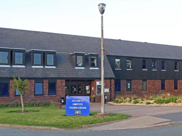 Korkun&ccedil; cinayetten hapse girmişti: Polis firari &ccedil;ağrısı yaptı