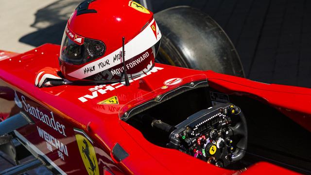 Formula 1'de neden çıkarılabilir direksiyon kullanılıyor?