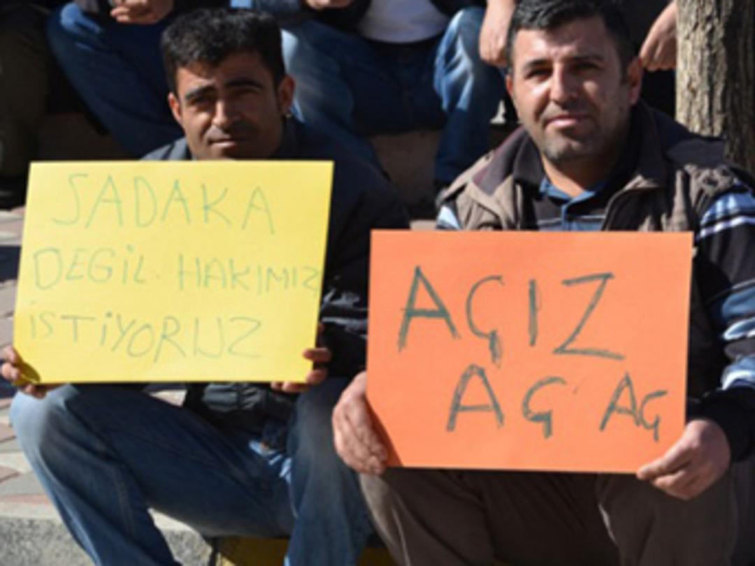 Somalı madenciler eylemde