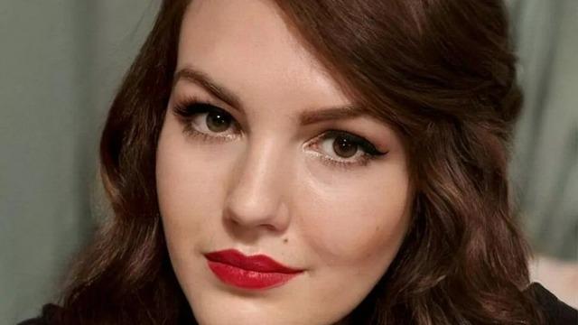 Akıllara durgunluk veren olay! İnternetten tanıştı, kendisini öldürmesi için yanına uçtu! 