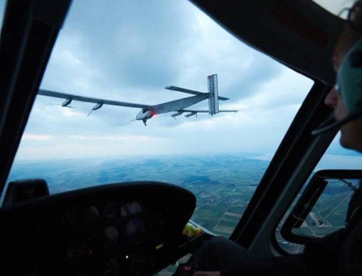 Solar Impulse 2 dünya turuna başladı G1